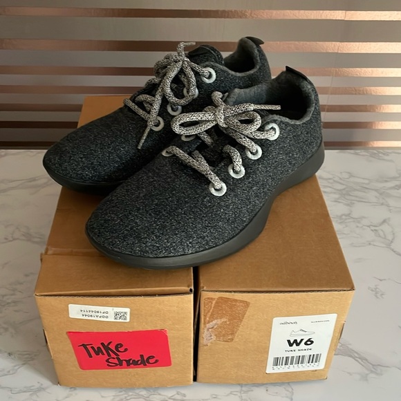 allbirds Shoes - New in box women’s size 6 allbirds Tuke shade W6 shoes Athletic Shoe